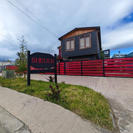 Hostel Sheuen Patagonia Puerto Natales Zewnętrze zdjęcie