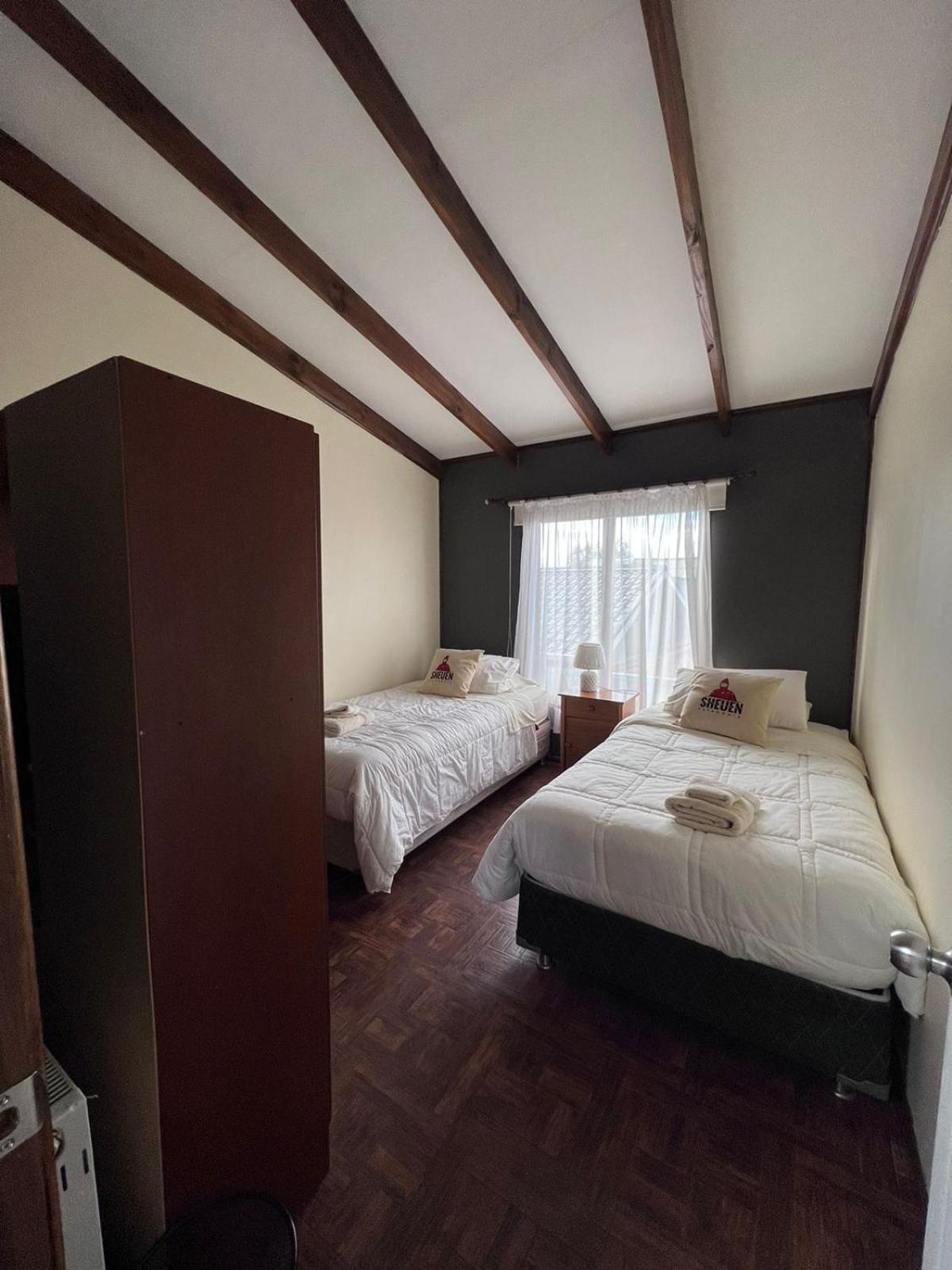 Hostel Sheuen Patagonia Puerto Natales Zewnętrze zdjęcie