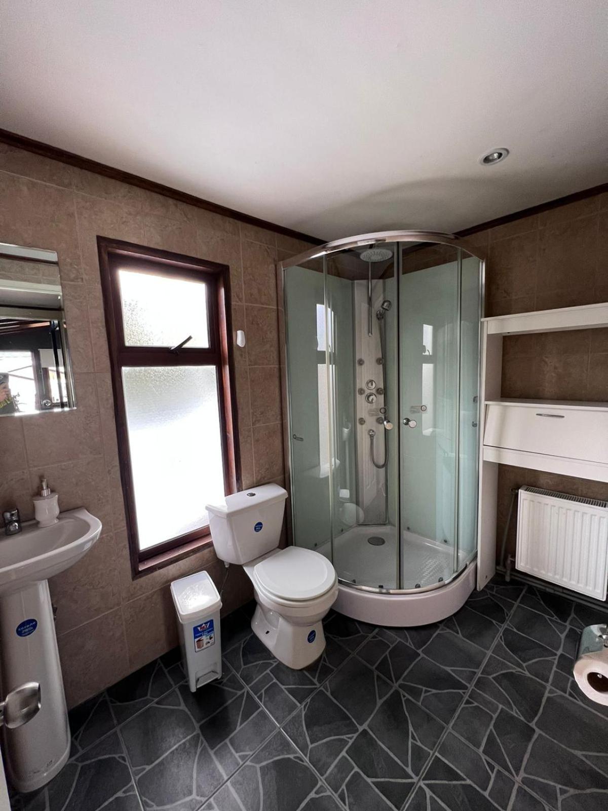Hostel Sheuen Patagonia Puerto Natales Zewnętrze zdjęcie