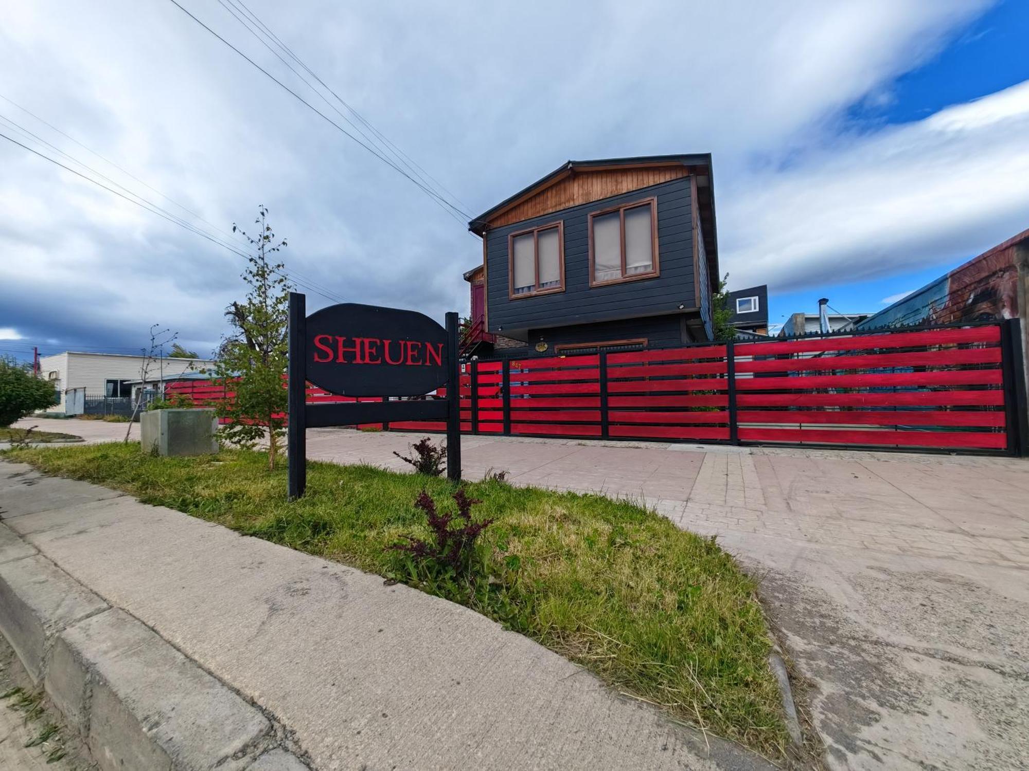 Hostel Sheuen Patagonia Puerto Natales Zewnętrze zdjęcie