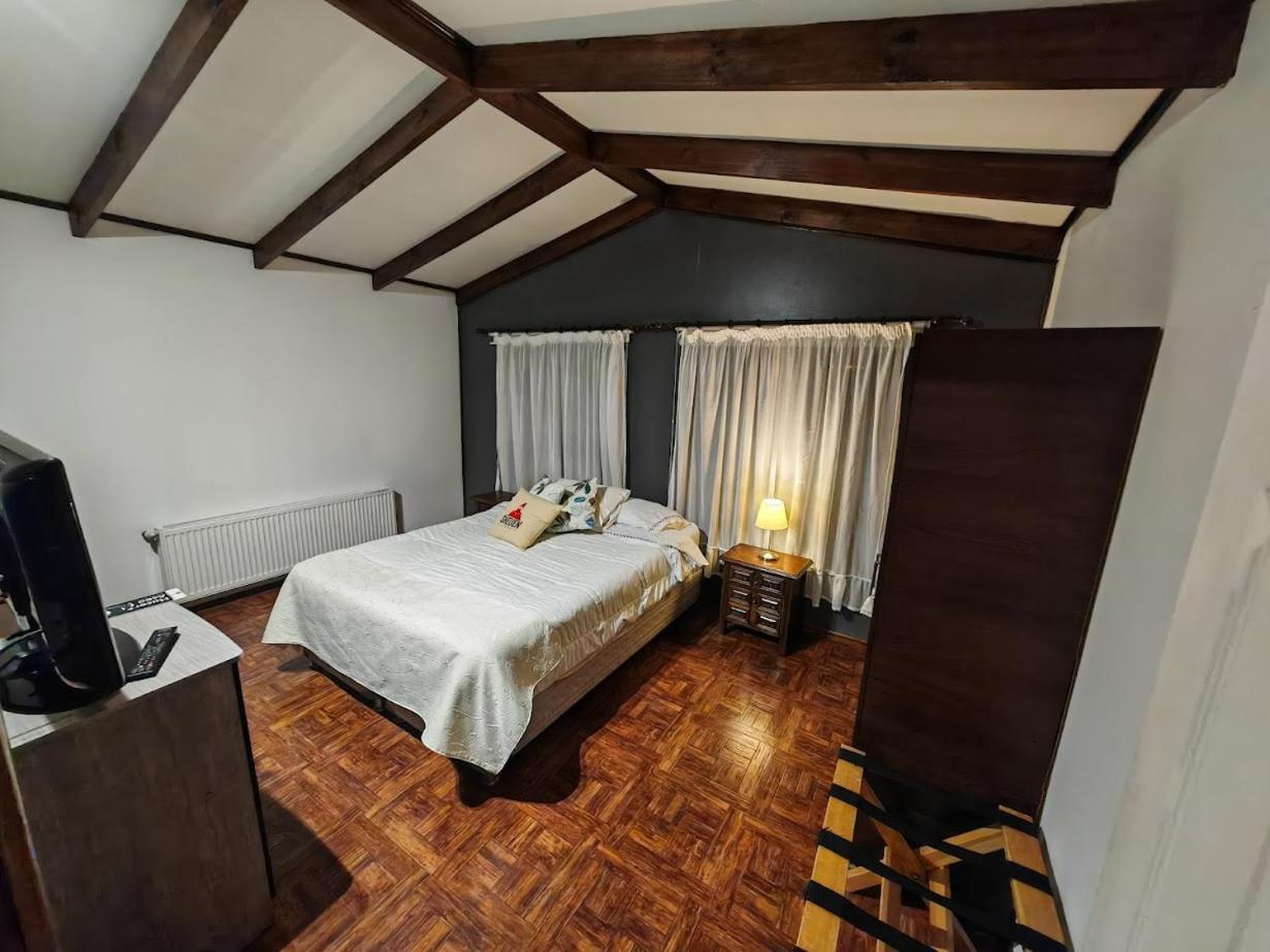 Hostel Sheuen Patagonia Puerto Natales Zewnętrze zdjęcie