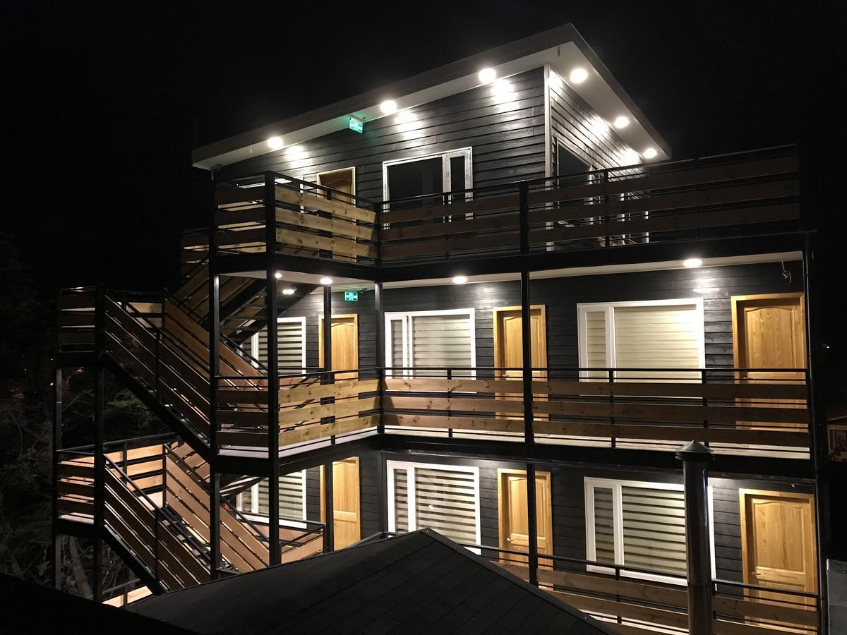 Hostel Sheuen Patagonia Puerto Natales Zewnętrze zdjęcie