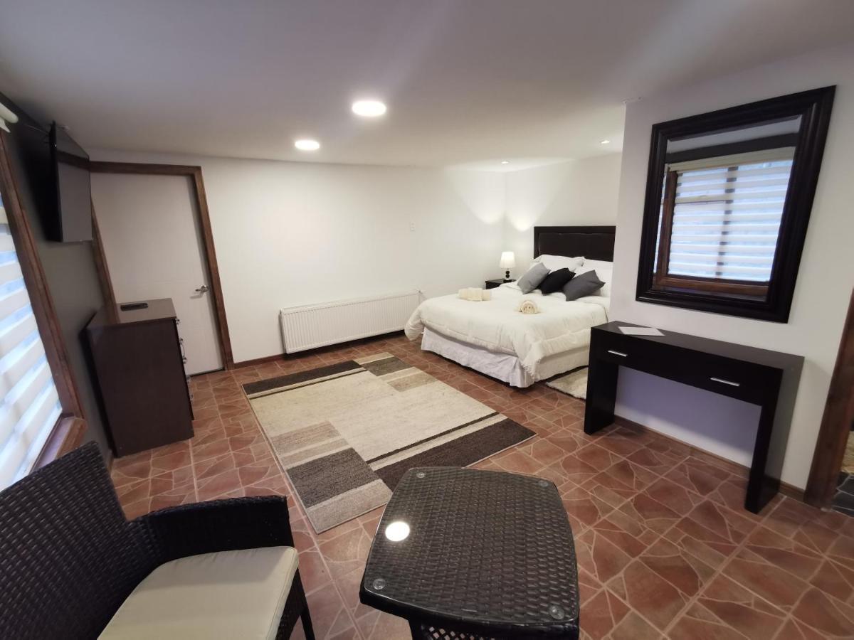 Hostel Sheuen Patagonia Puerto Natales Zewnętrze zdjęcie