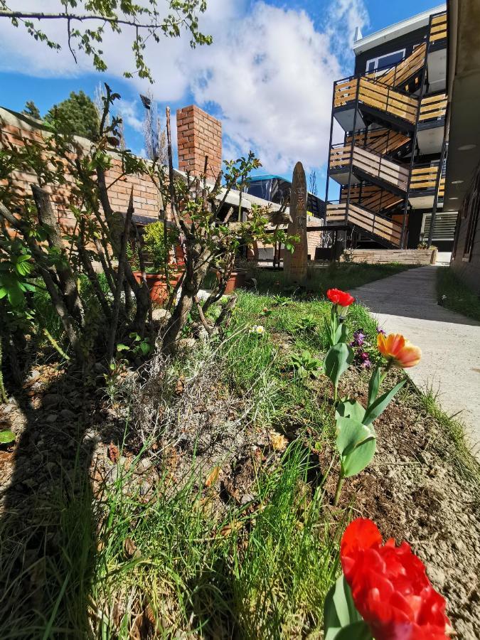 Hostel Sheuen Patagonia Puerto Natales Zewnętrze zdjęcie